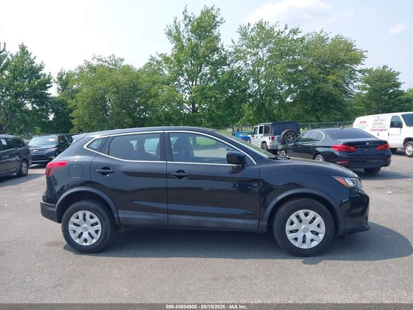 2018 NISSAN ROGUE SPORT S