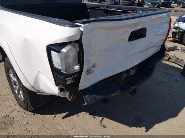 2019 TOYOTA TACOMA SR5 V6