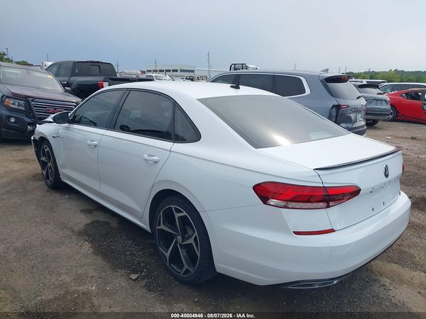 2020 VOLKSWAGEN PASSAT 2.0T R-LINE — I3