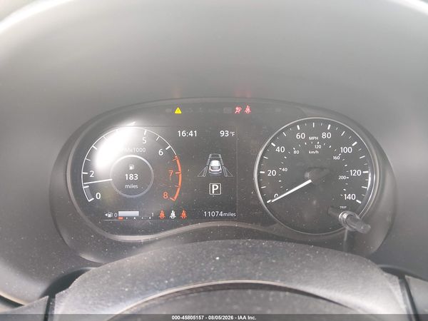 2024 NISSAN KICKS SR XTRONIC CVT — I7