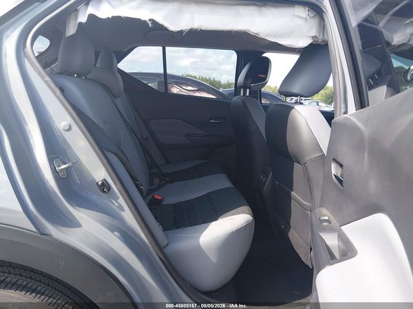 2024 NISSAN KICKS SR XTRONIC CVT — I8
