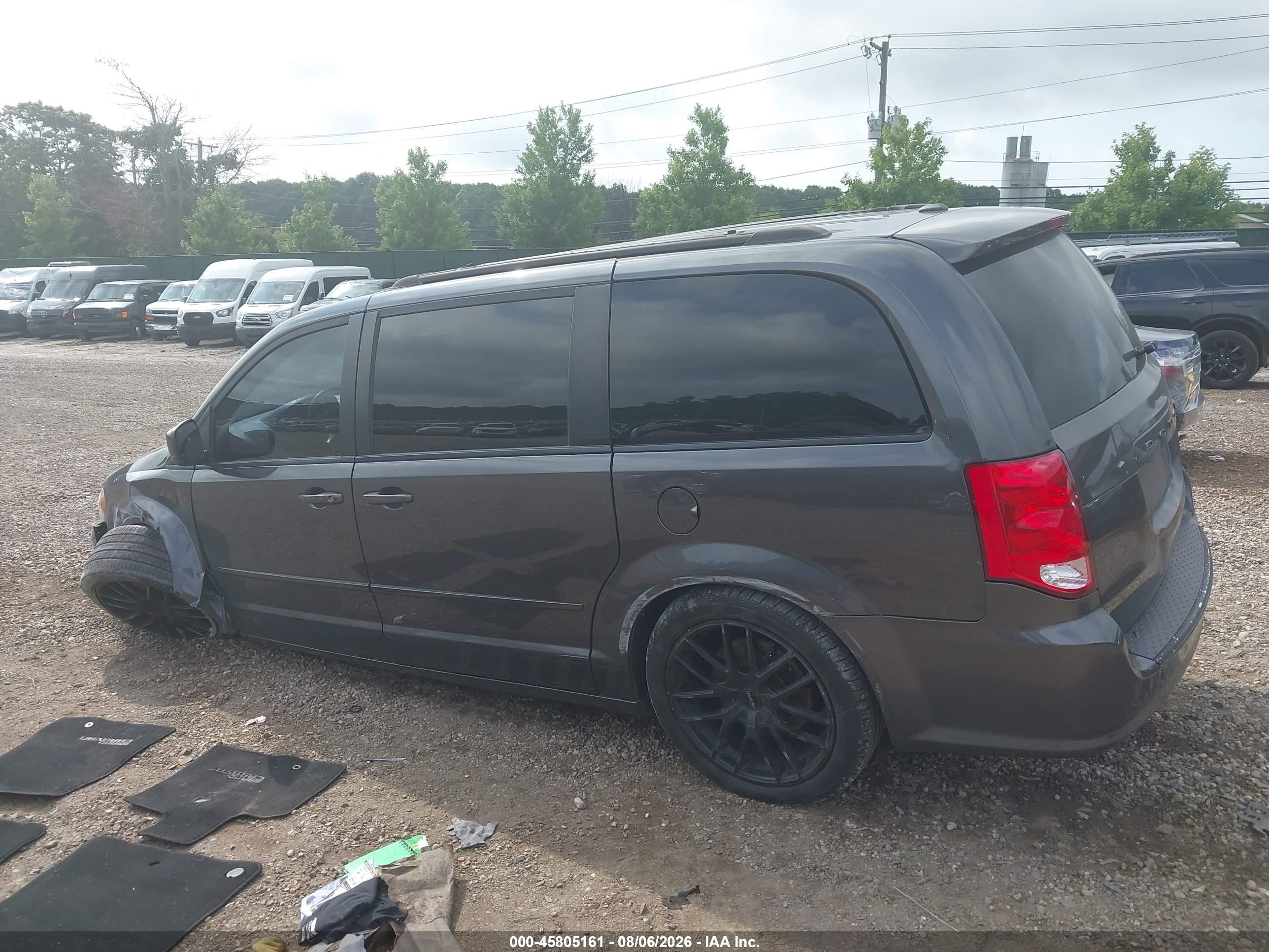 2017 DODGE GRAND CARAVAN GT
