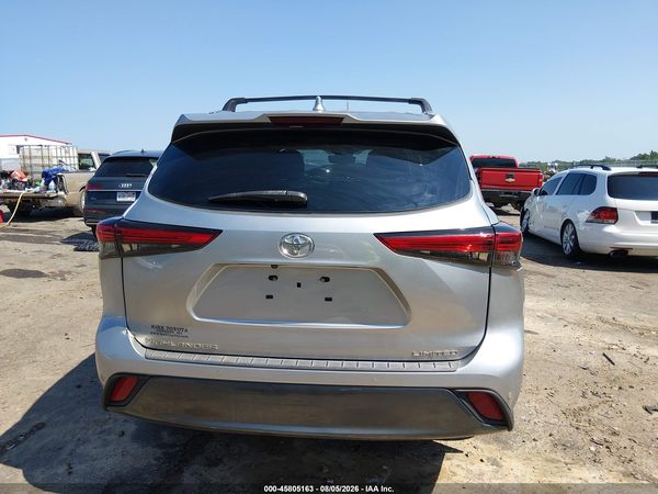 2022 TOYOTA HIGHLANDER LIMITED