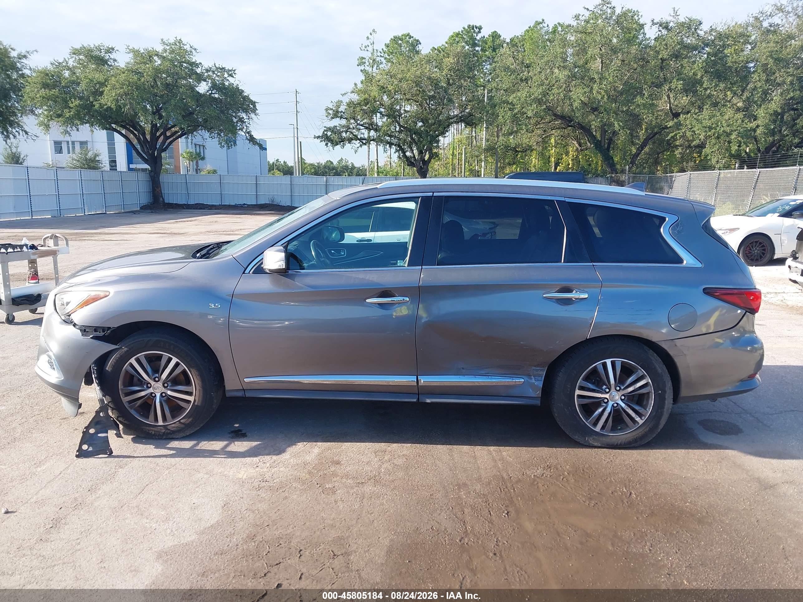 2017 INFINITI QX60