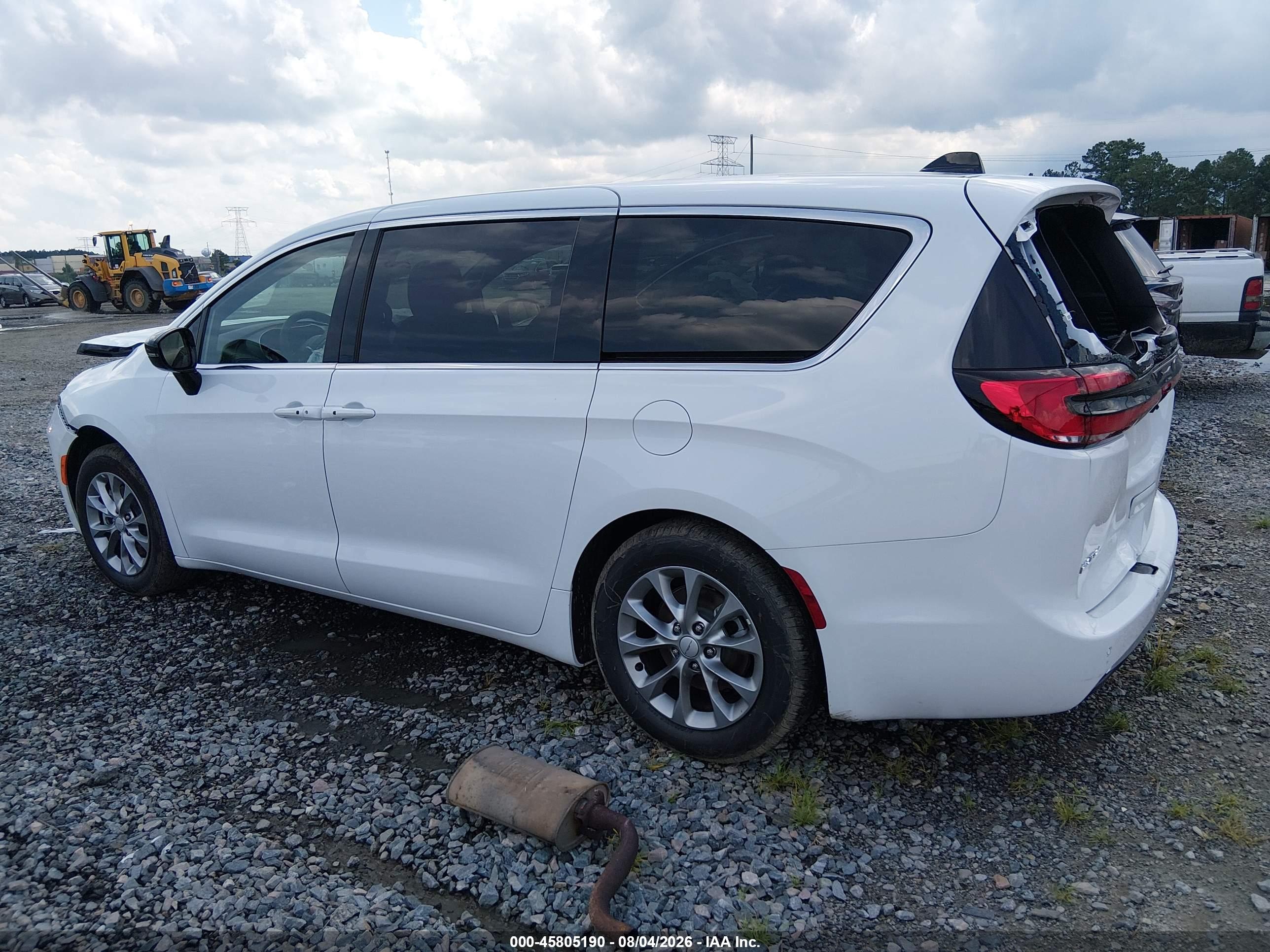 2027 CHRYSLER PACIFICA Limited