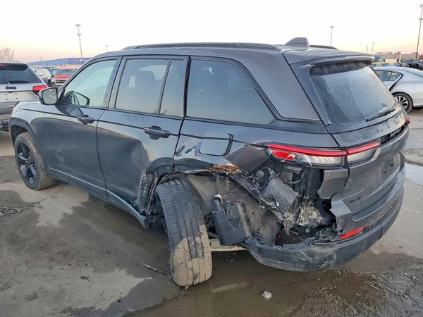 2024 JEEP GRAND CHEROKEE LAREDO 4X4