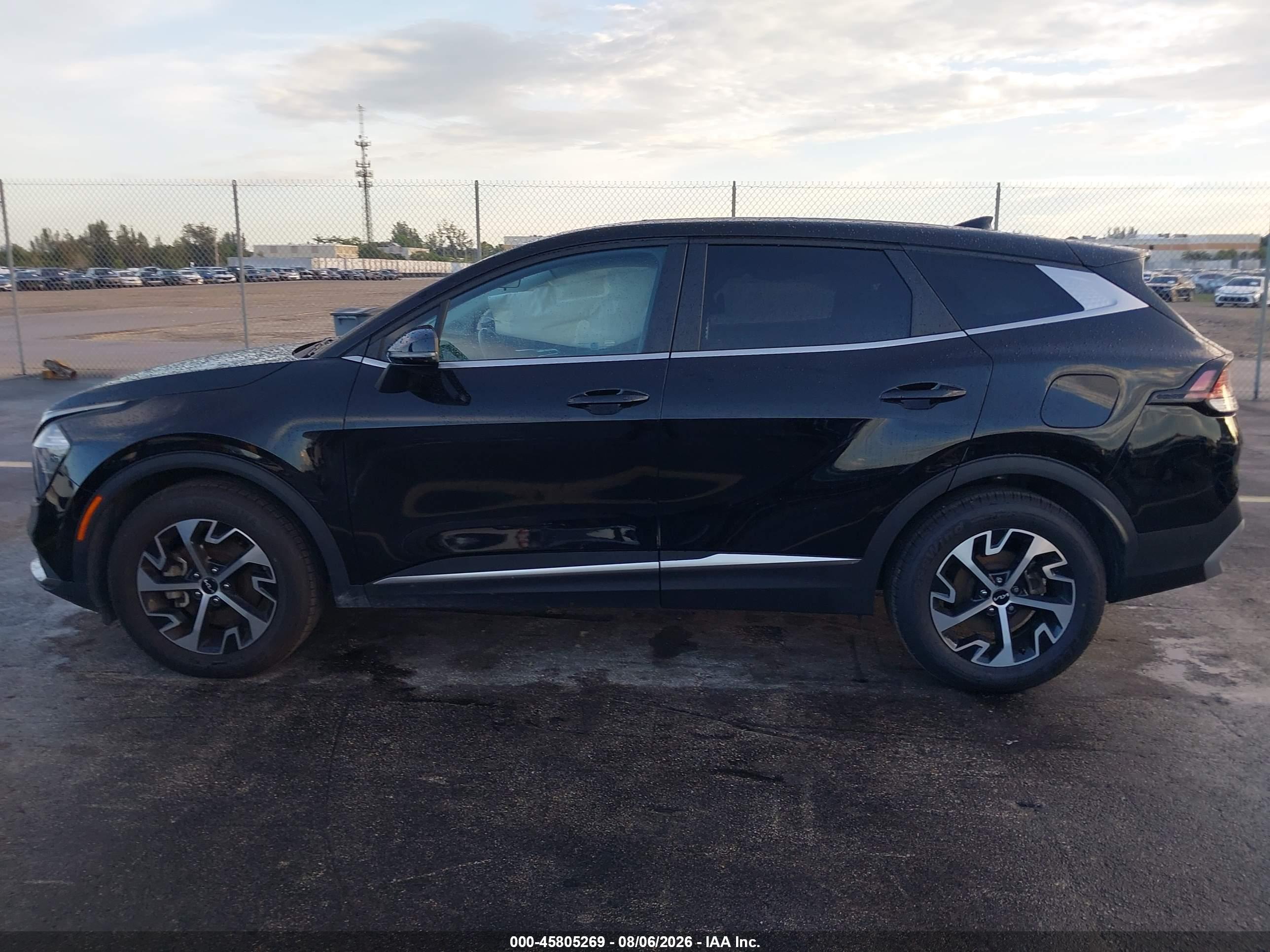 2023 KIA SPORTAGE EX