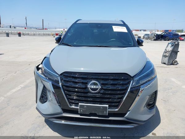2024 NISSAN KICKS SR XTRONIC CVT