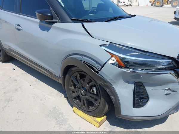 2024 NISSAN KICKS SR XTRONIC CVT