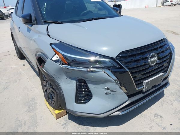 2024 NISSAN KICKS SR XTRONIC CVT
