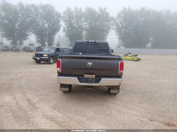 2016 RAM 3500 LARAMIE