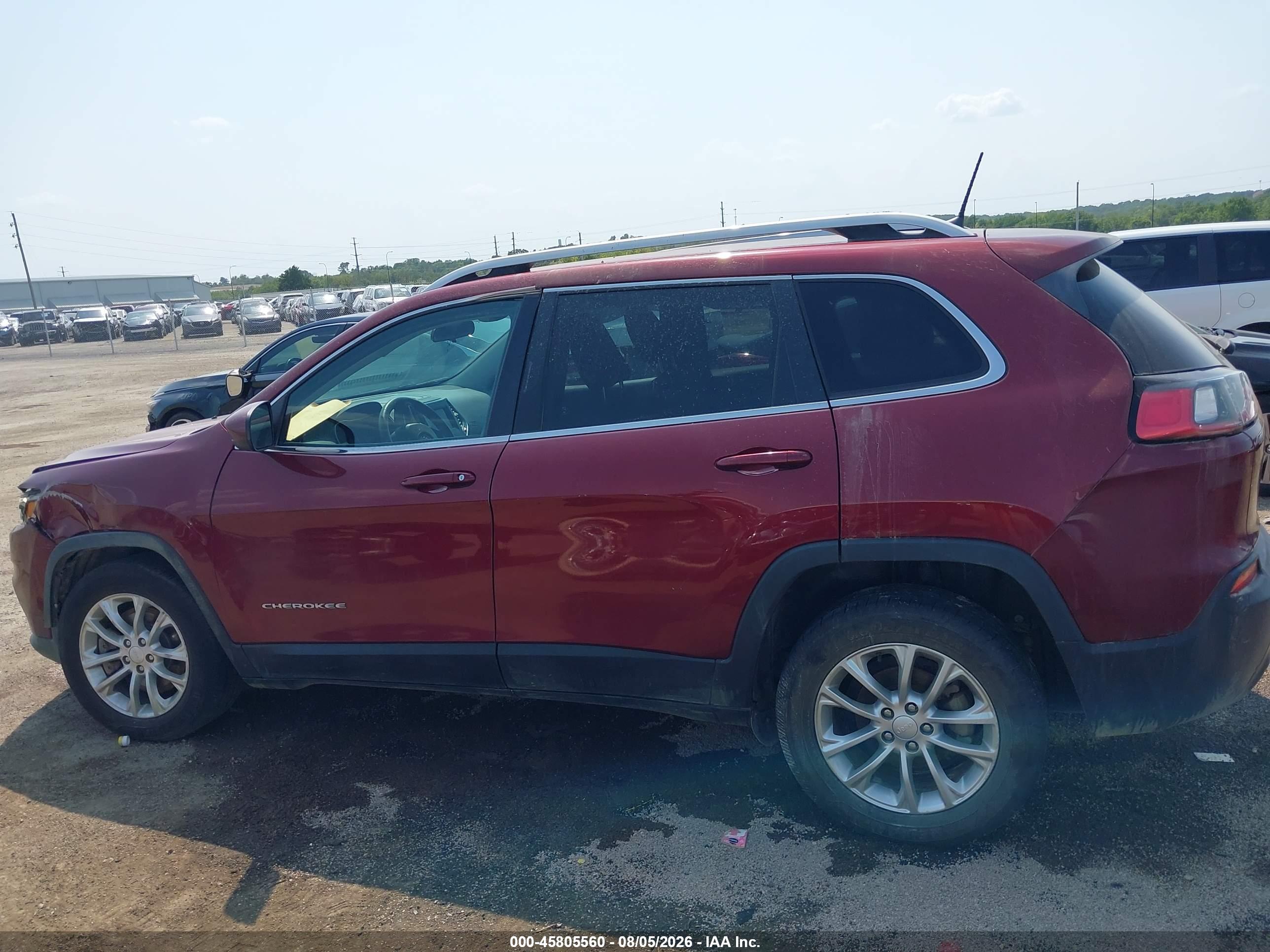 2019 JEEP CHEROKEE LATITUDE FWD