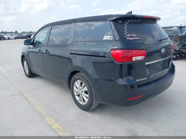 2018 KIA SEDONA LX