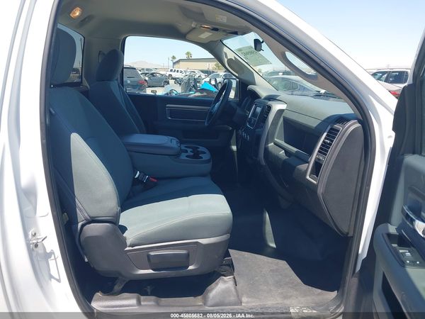 2019 RAM 1500 CLASSIC TRADESMAN  4X4 8' BOX