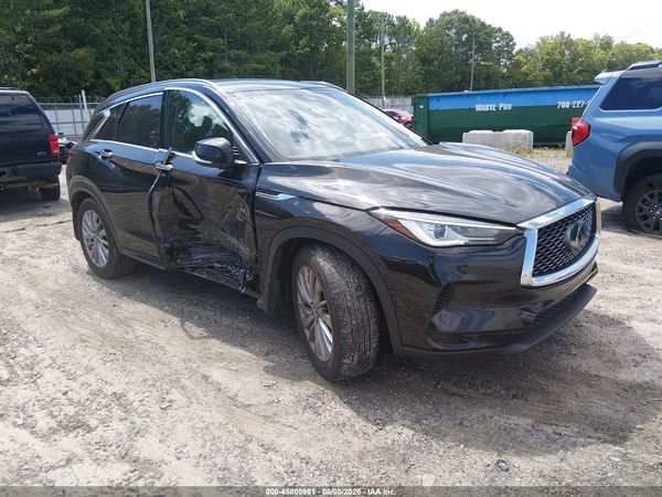 2023 INFINITI QX50 LUXE