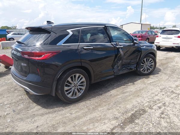 2023 INFINITI QX50 LUXE