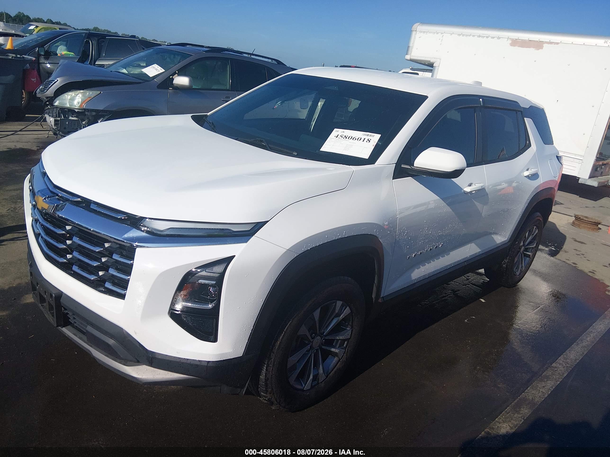 2025 CHEVROLET EQUINOX FWD LT — I2