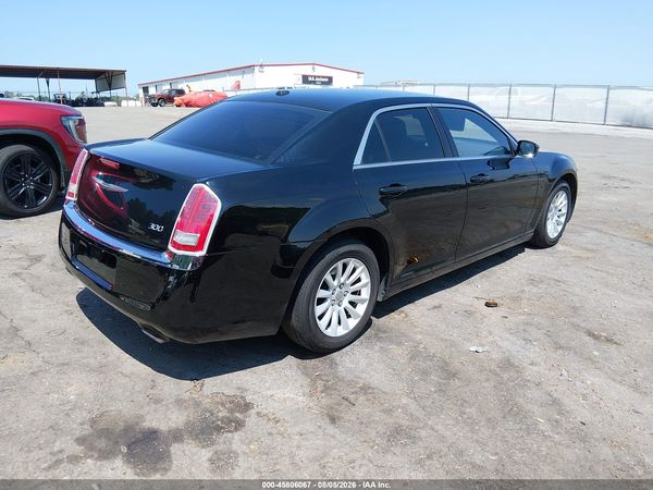 2014 CHRYSLER 300