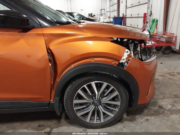 2022 NISSAN KICKS SV XTRONIC CVT