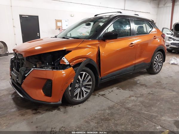 2022 NISSAN KICKS SV XTRONIC CVT