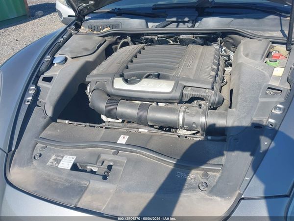 2014 PORSCHE CAYENNE