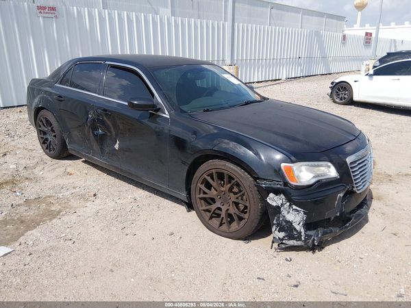 2013 CHRYSLER 300 MOTOWN
