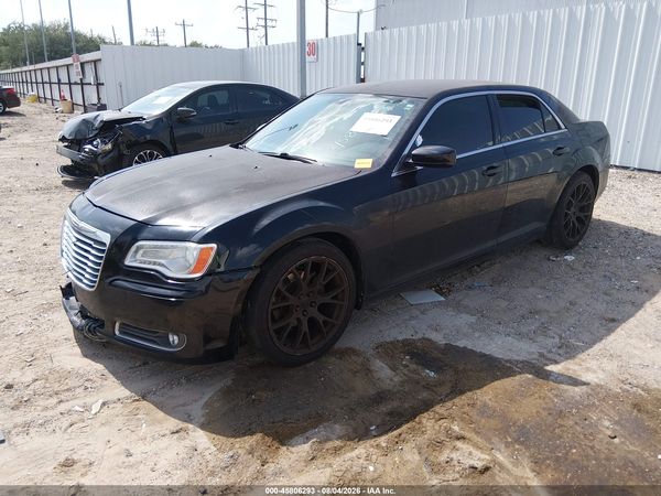 2013 CHRYSLER 300 MOTOWN