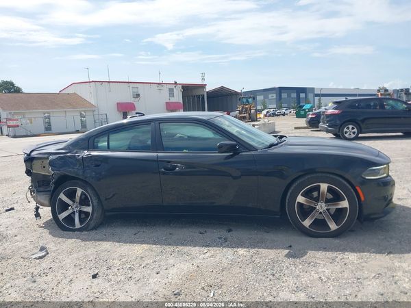 2017 DODGE CHARGER SXT RWD