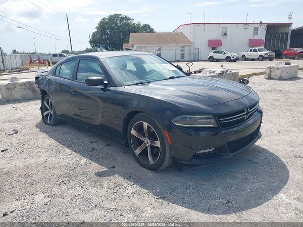 2017 DODGE CHARGER SXT RWD