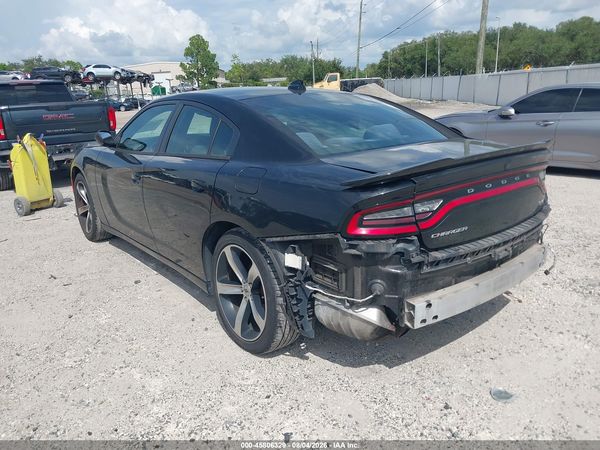 2017 DODGE CHARGER SXT RWD