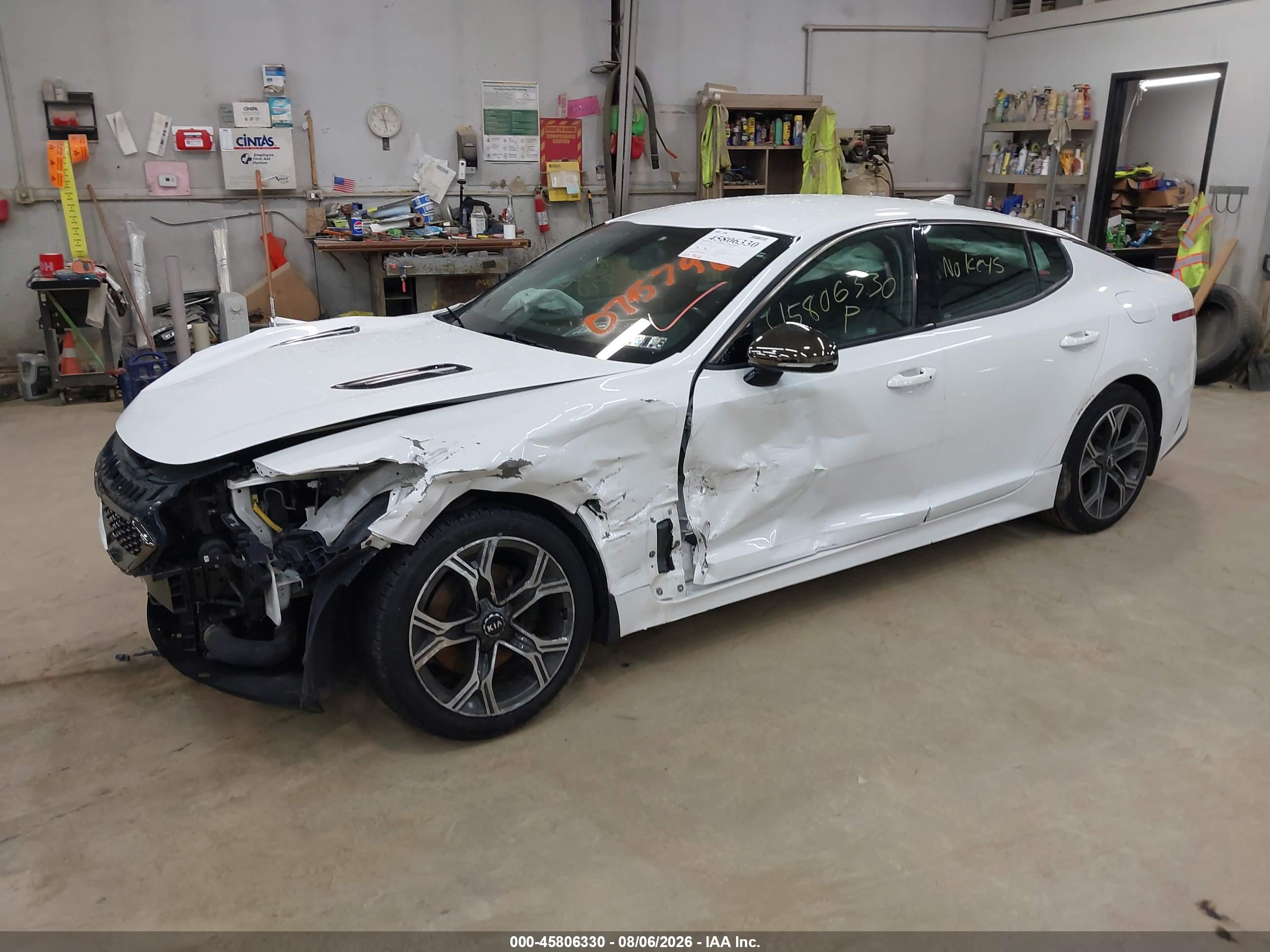 2020 KIA STINGER GT-LINE — I2