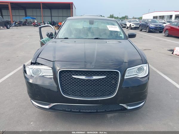 2015 CHRYSLER 300 LIMITED