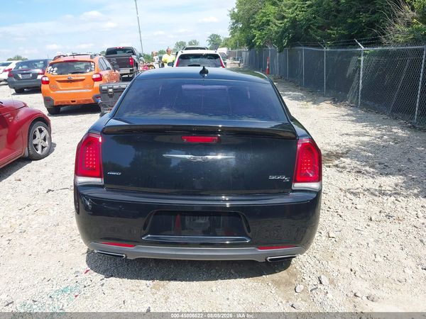 2017 CHRYSLER 300 300S — I119