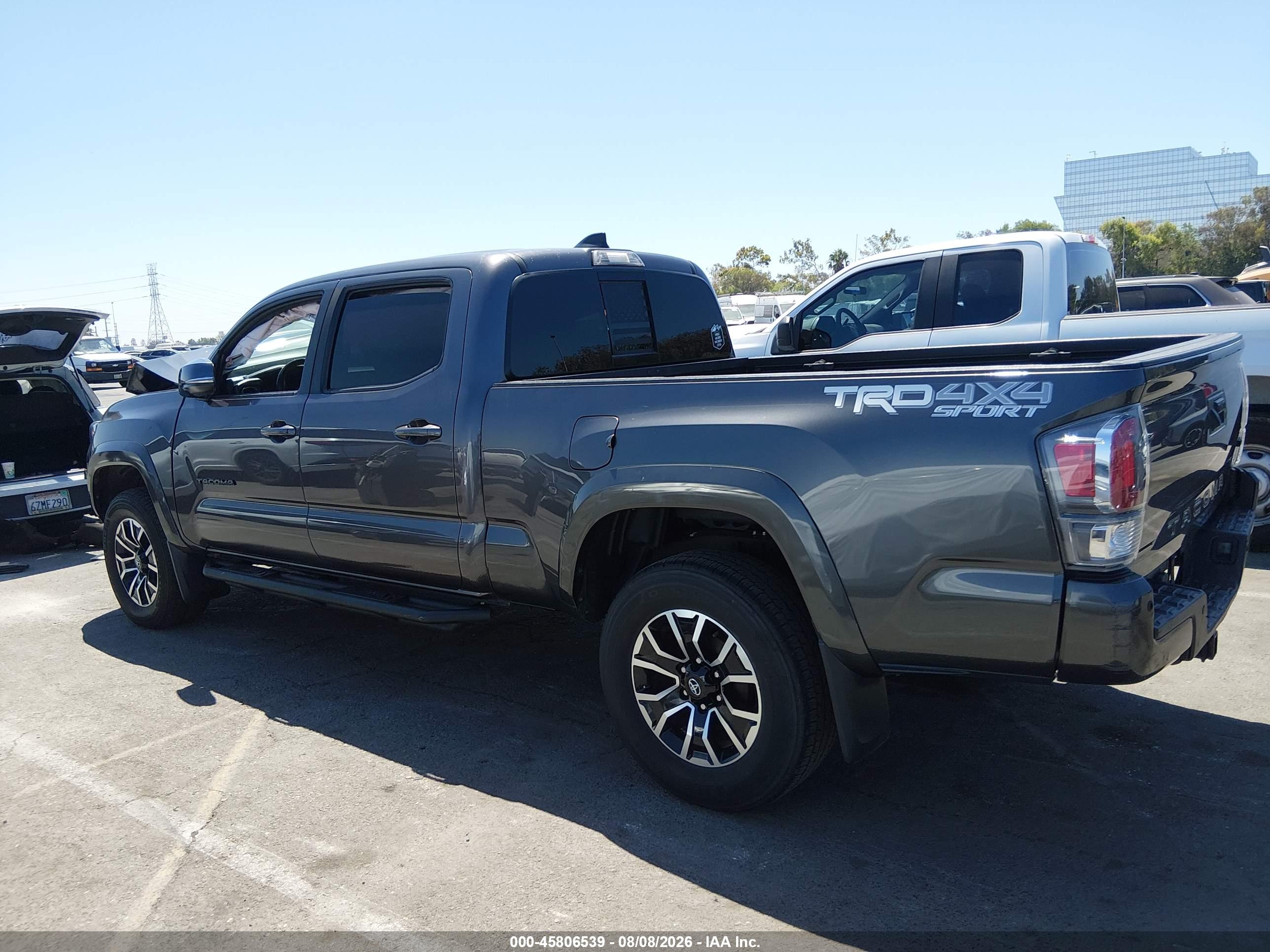 2022 TOYOTA TACOMA TRD SPORT