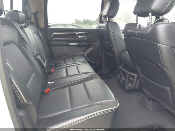 2020 RAM 1500 LARAMIE  4X4 6'4 BOX