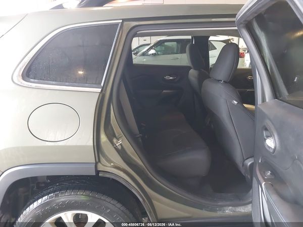 2019 JEEP CHEROKEE LATITUDE 4X4