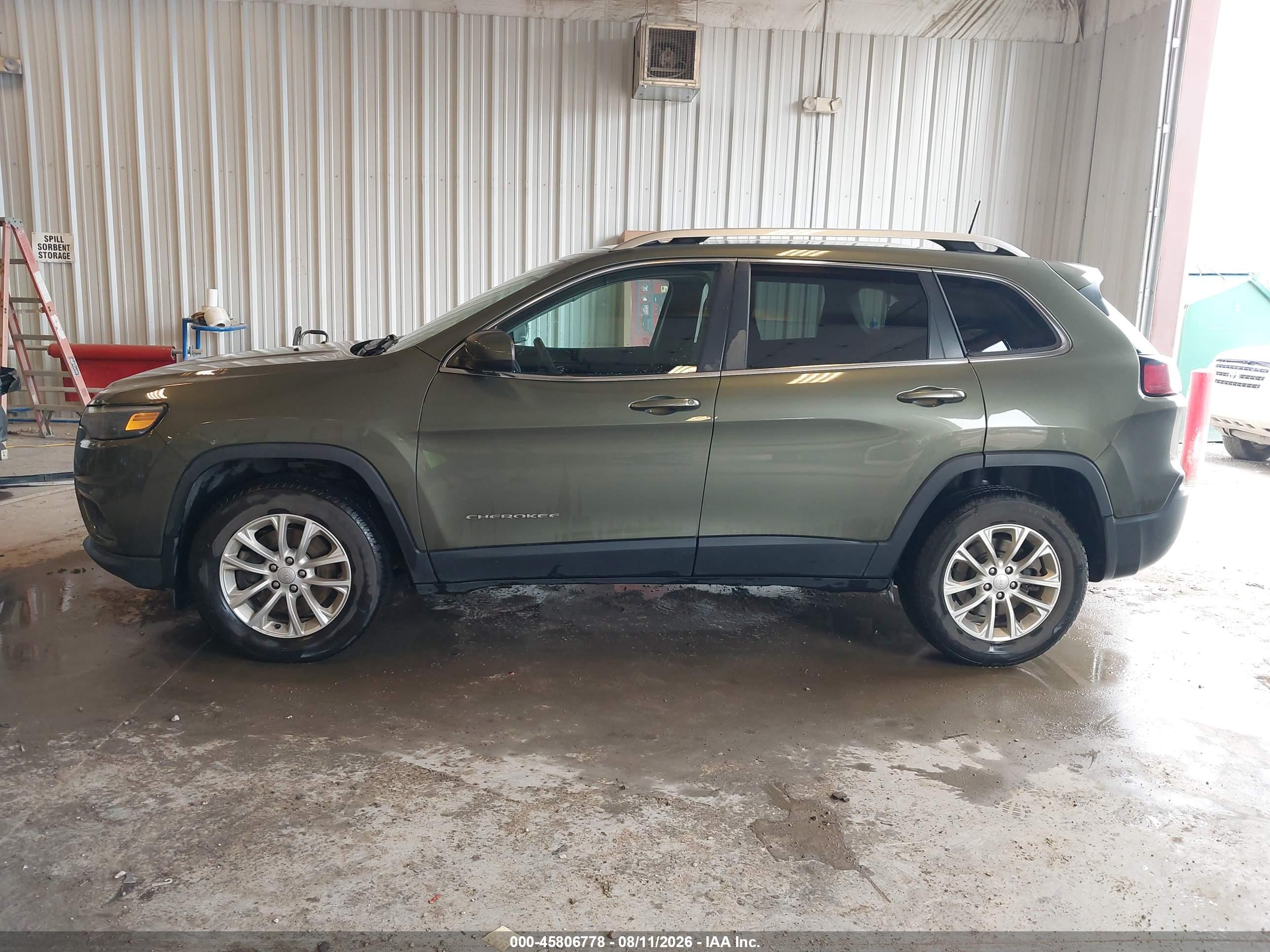 2019 JEEP CHEROKEE LATITUDE 4X4