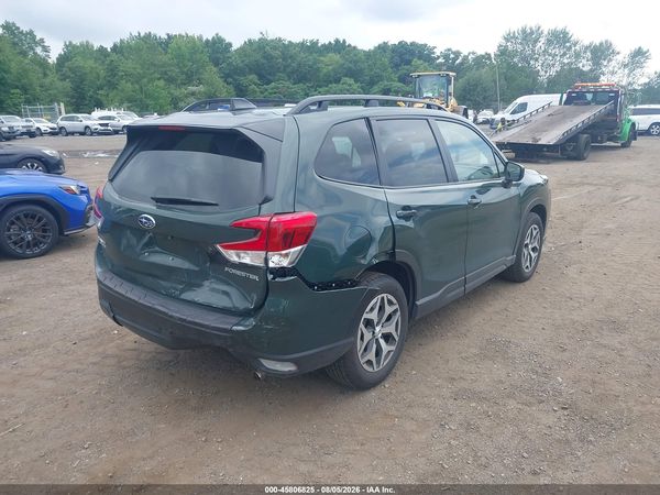 2024 SUBARU FORESTER PREMIUM
