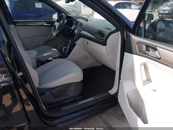 2024 VOLKSWAGEN TIGUAN 2.0T SE R-LINE BLACK — I5