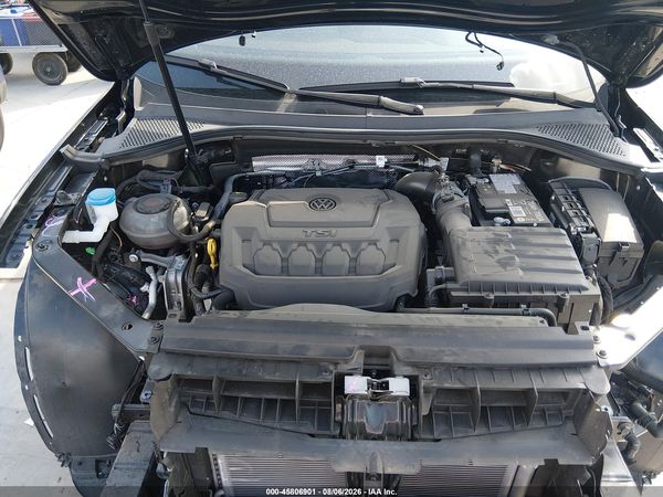 2024 VOLKSWAGEN TIGUAN 2.0T SE R-LINE BLACK — I10
