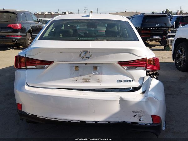 2019 LEXUS IS 300