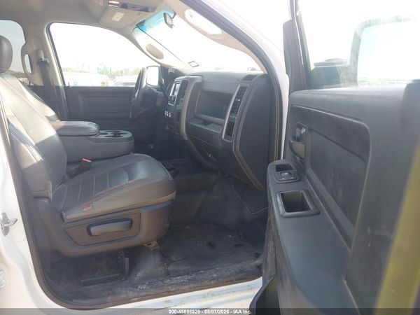 2018 RAM 2500 TRADESMAN  4X4 8' BOX