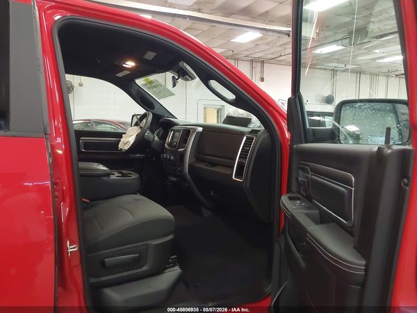2021 RAM 1500 CLASSIC WARLOCK  4X4 6'4 BOX