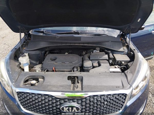 2017 KIA SORENTO 2.4L LX