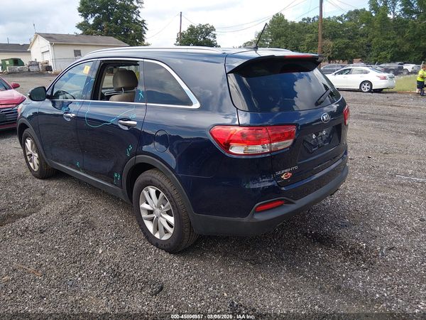 2017 KIA SORENTO 2.4L LX