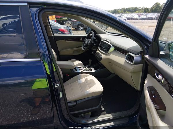 2017 KIA SORENTO 2.4L LX