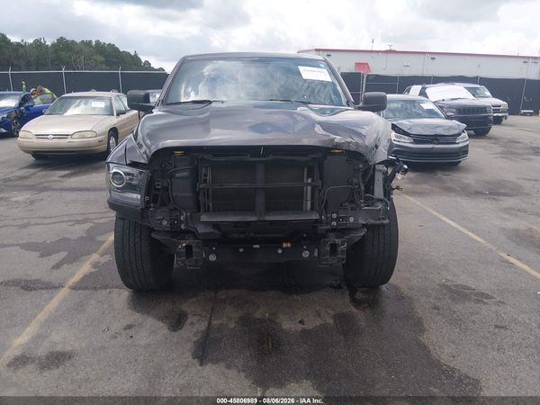 2024 RAM 1500 CLASSIC WARLOCK  4X2 5'7 BOX
