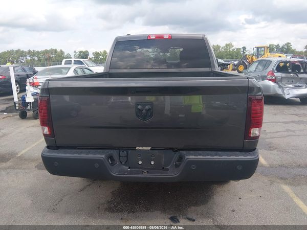 2024 RAM 1500 CLASSIC WARLOCK  4X2 5'7 BOX