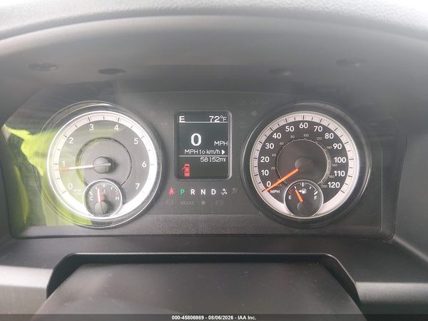 2024 RAM 1500 CLASSIC WARLOCK  4X2 5'7 BOX