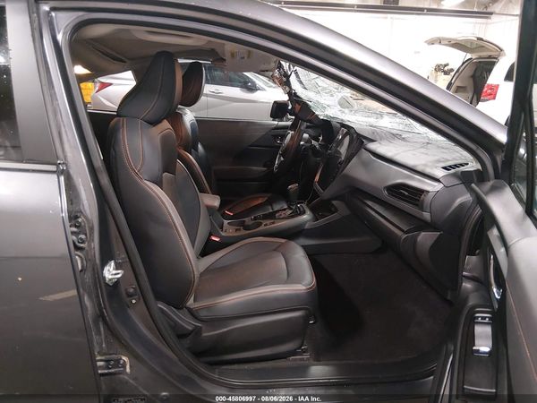 2025 SUBARU CROSSTREK LIMITED — I5